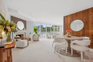 Photo #4: 426097085 Listing 