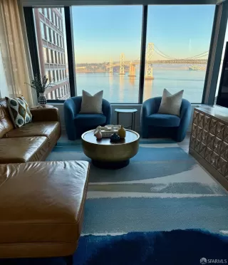 Photo #1: 426097491 Listing 