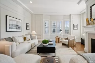 More Details about MLS # 426097557 : 2111 FRANKLIN STREET #7