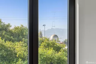 Photo #4: 426097871 Listing 