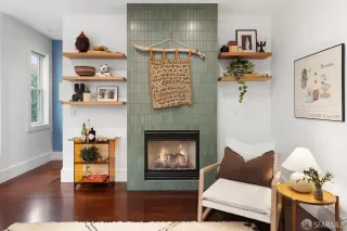 Photo #3: 426097903 Listing 