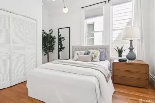 Photo #3: 426098720 Listing 