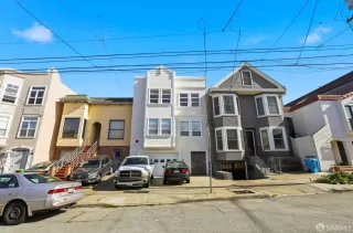 Photo #3: 426098850 Listing