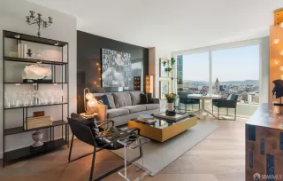 Photo #1: 426099624 Listing 