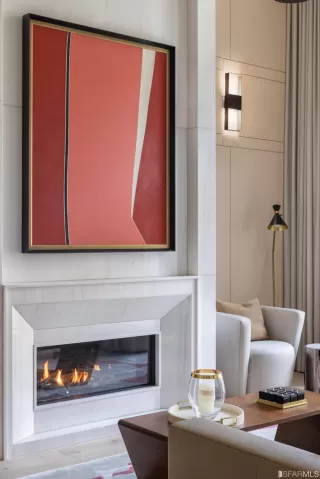 Photo #6: 426099632 Listing