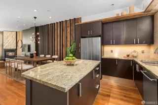 Photo #4: 426099667 Listing 