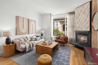 Photo #5: 426099667 Listing 