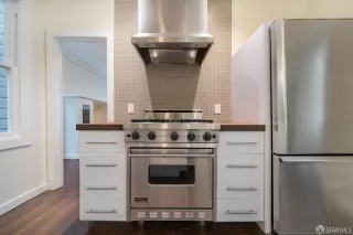 Photo #4: 426099846 Listing 