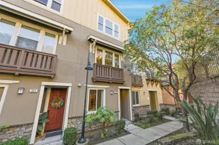 Photo #4: 426099847 Listing 