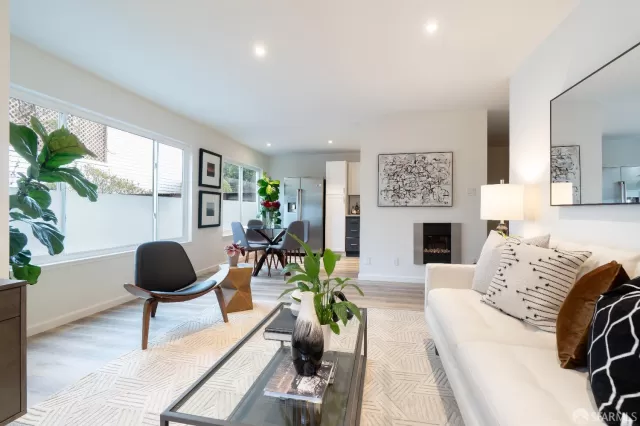 MLS: 426100122 Condo For Sale