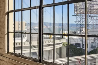 Photo #4: 426100130 Listing 