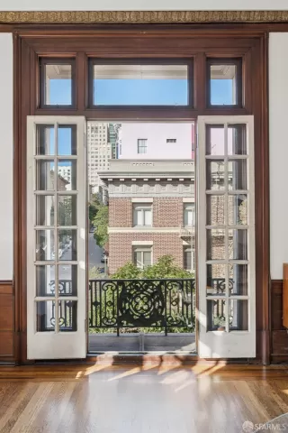 Photo #6: 426100147 Listing