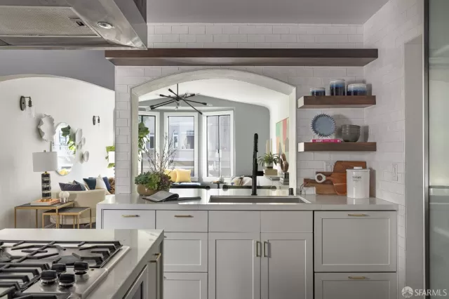 MLS: 426100159 Condo For Sale