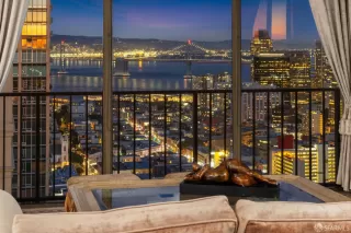 Photo #2: 426100185 Listing 