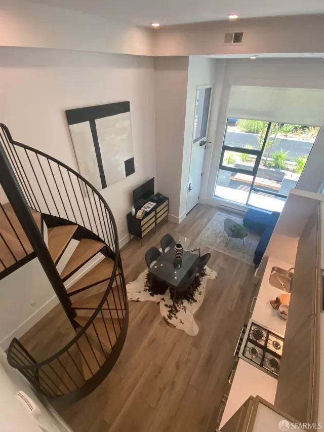 MLS: 426100190 Condo For Sale