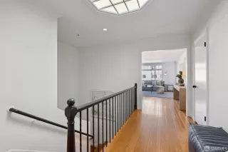 Photo #6: 426100242 Listing 