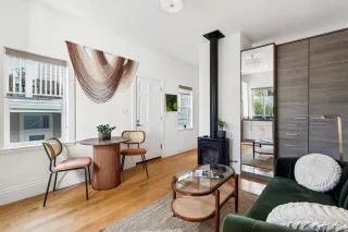 Photo #5: 426100676 Listing 