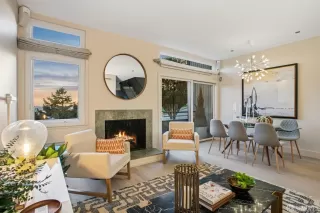 Photo #6: 426100768 Listing