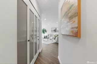 Photo #3: 426100774 Listing 