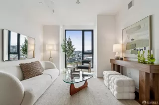 Photo #5: 426100869 Listing 