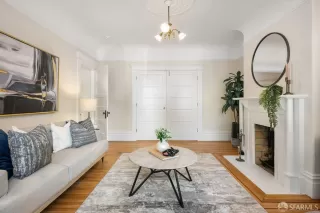 Photo #4: 426100885 Listing 