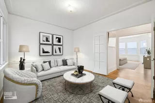 Photo #5: 426100975 Listing 