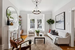 Photo #1: 426101529 Listing 