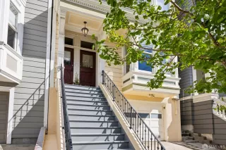 Photo #2: 426101529 Listing 