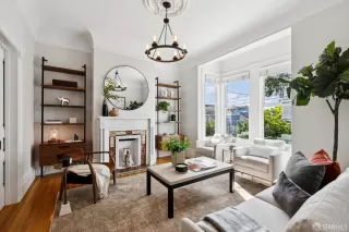 Photo #6: 426101529 Listing 