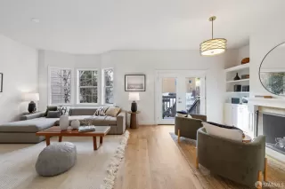 Photo #2: 426101725 Listing 