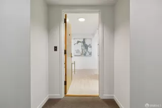 Photo #5: 426101897 Listing 