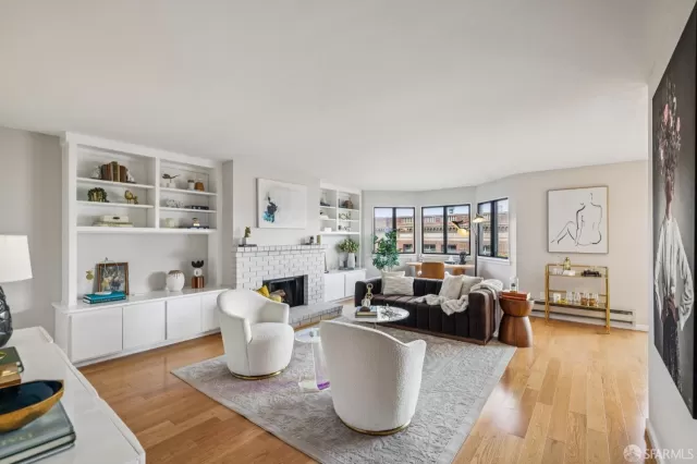 MLS: 426102157 Condo For Sale