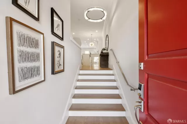 MLS: 426102492 Condo For Sale