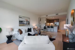 Photo #6: 426102506 Listing