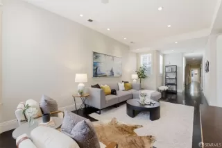 Photo #6: 426102511 Listing