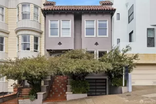 Photo #6: 426102779 Listing