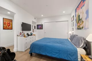 Photo #6: 426102927 Listing