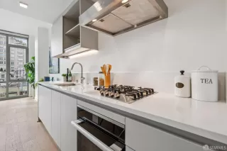 Photo #3: 426103002 Listing 