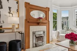 Photo #5: 426103237 Listing