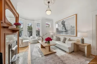 Photo #6: 426103237 Listing