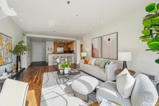 Photo #5: 426103293 Listing 