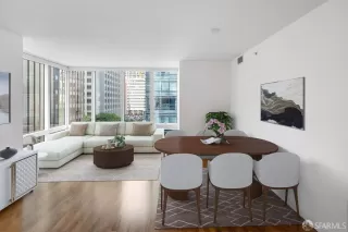 Photo #3: 426103475 Listing 