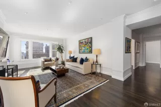 Photo #5: 426103511 Listing 