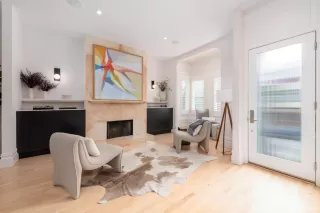 Photo #6: 426103567 Listing