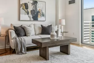 Photo #4: 426103847 Listing 