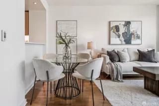 Photo #5: 426103847 Listing 