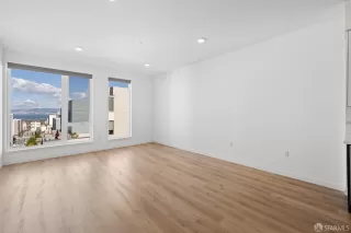 Photo #2: 426103853 Listing 