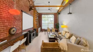 Photo #2: 426104106 Listing