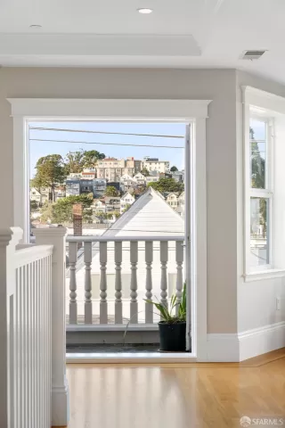 Photo #4: 426104252 Listing