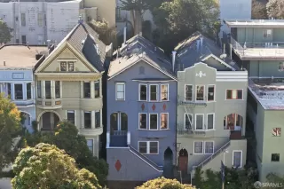 Photo #2: 426104585 Listing